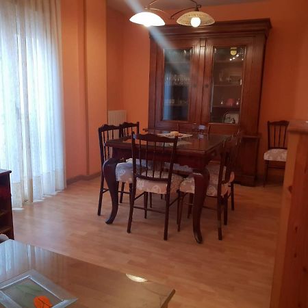 El Pasaje Apartment Arevalo Luaran gambar
