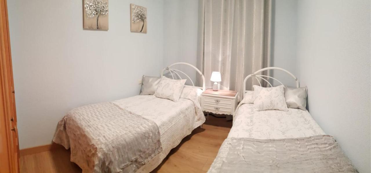 El Pasaje Apartment Arevalo Luaran gambar
