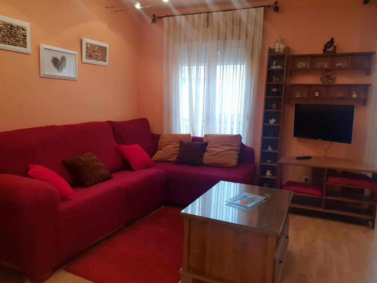 El Pasaje Apartment Arevalo Luaran gambar