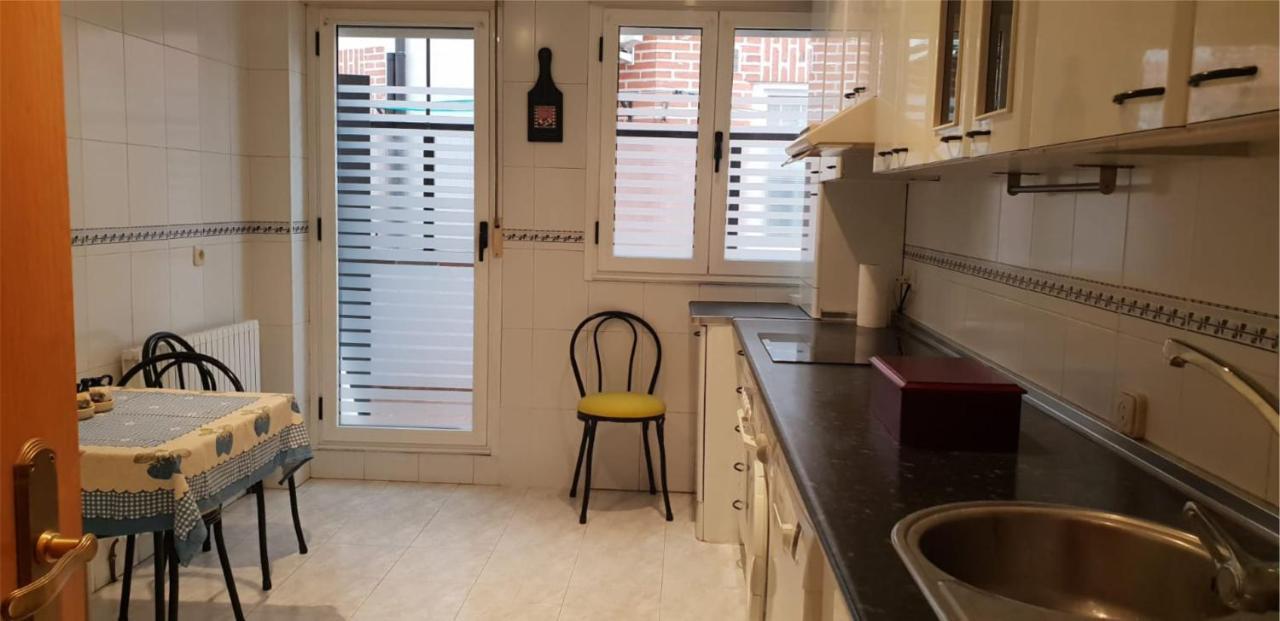El Pasaje Apartment Arevalo Luaran gambar
